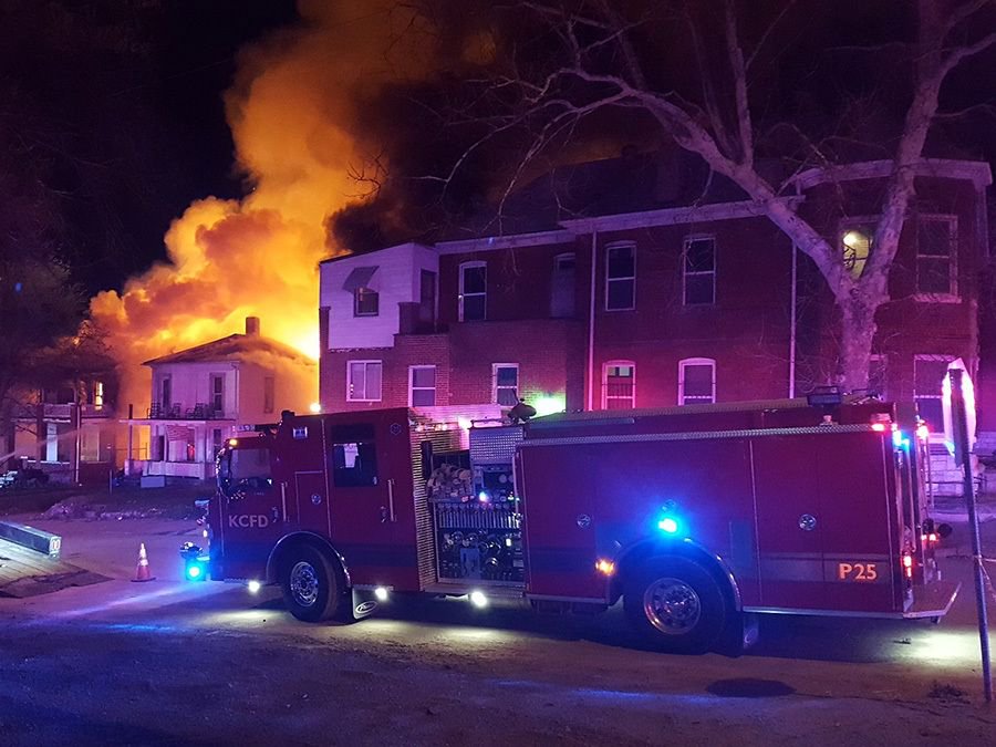 Fire in abandoned building spread, displacing at least 3 people