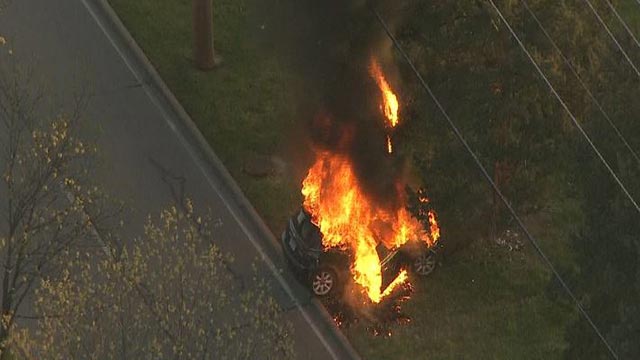 A car caught fire in Creve Coeur Monday morning. The fire department was called to northbound New Ballas Road just north of Interstate 64/ around 6:30 a.m. to put out the fire. Firefighters were able to put the fire out before 6:40 a.m.