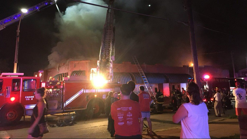 2 firefighters injured in 2-alarm fire at Macklind Avenue