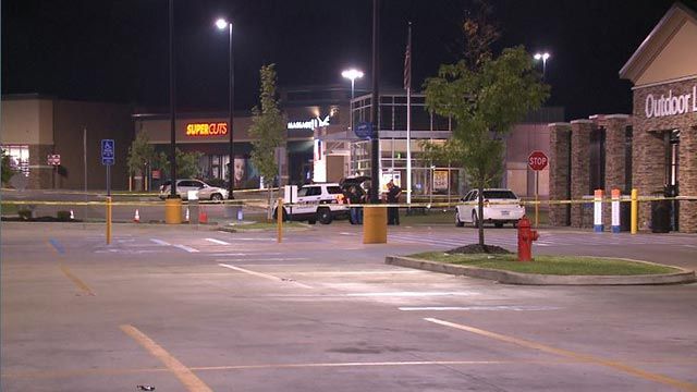 Officers were called to a shopping center in Shrewsbury following a suspicious death overnight. Officers were seen investigating in the 7400 block of Watson Road, in the Kenrick Plaza Shopping Center, around 1 a.m. Tuesday.  A portion of the westbound lanes of Watson Road were closed while police were on the scene.