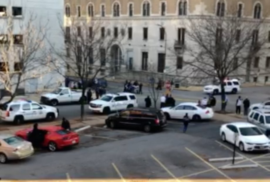 St. Louis police respond to homicide in downtown    