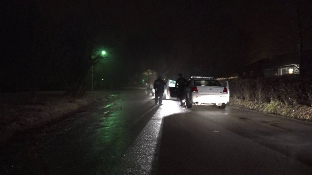 One injured in East St. Louis drive-by shooting    