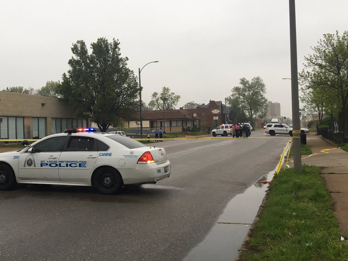 Homicide investigation after shooting on Keokuk and Grand