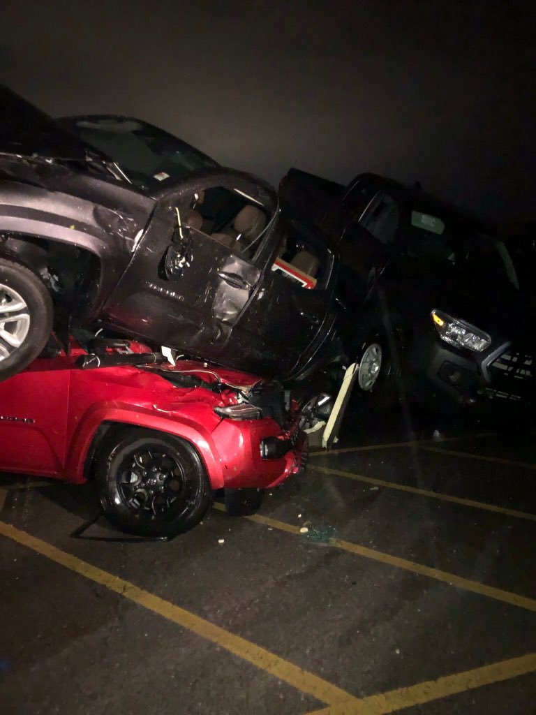 So sad to wake up and see the state capital of Missouri, Jefferson City, took a direct hit from a large wedge tornado overnight. Reports of over 100 injured. Damage in the city. The worst impact to a large city in recent years.