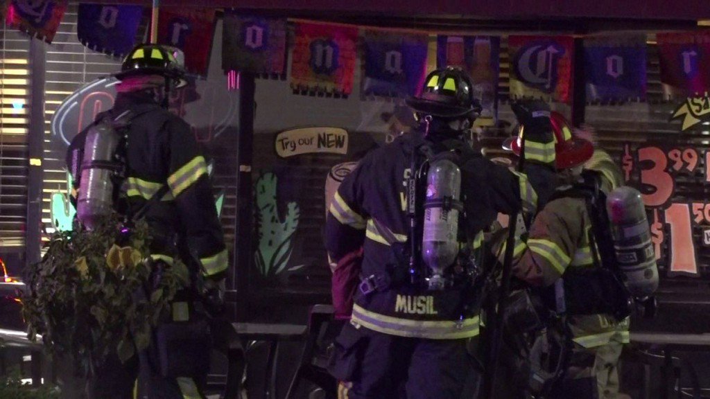 A fire damages an Arnold restaurant Monday night. The fire broke out just before midnight in the kitchen of the Las Fuentes Mexican Restaurant on Michigan Avenue.