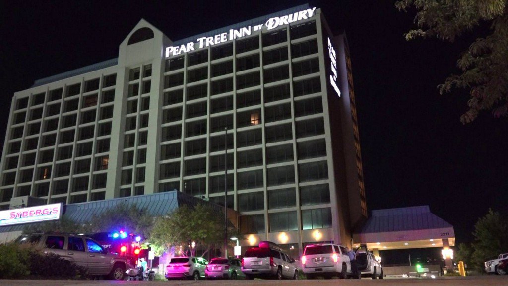Police are investigating a Thursday morning shooting where the victim drove to the Pear Tree Inn near Union Station to report his injuries.
