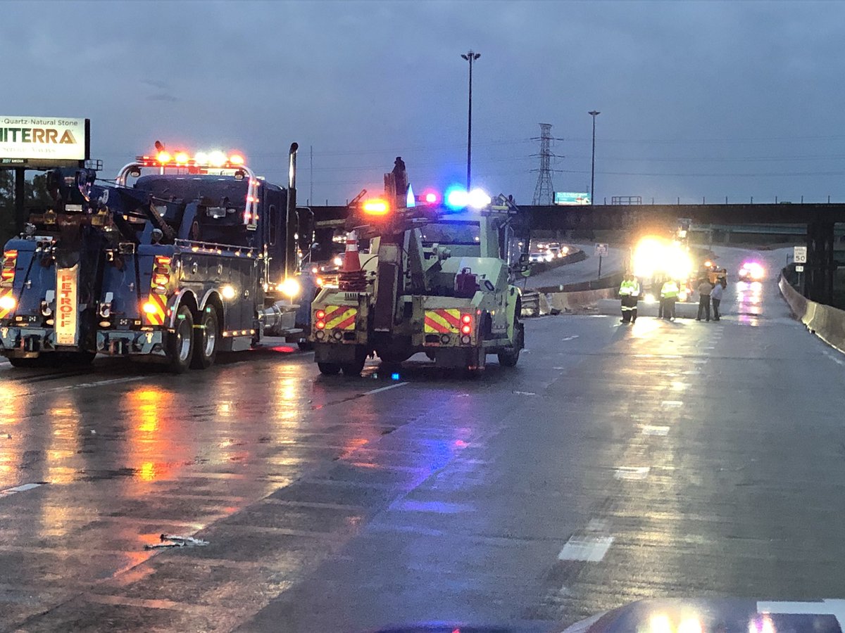 Crews continue to work the semi accident on the eastbound Poplar Street Bridge. Bridge currently shutdown. Trying to remove a 46,000lb ingot from traffic lane. Told by crew on scene,4 people in semi. Woman & 4 kids. 9-year old sleeping in berth most seriously injured. 