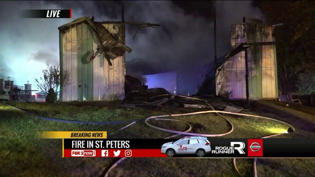 Firefighters suffer minor injuries in St. Peters shed fire