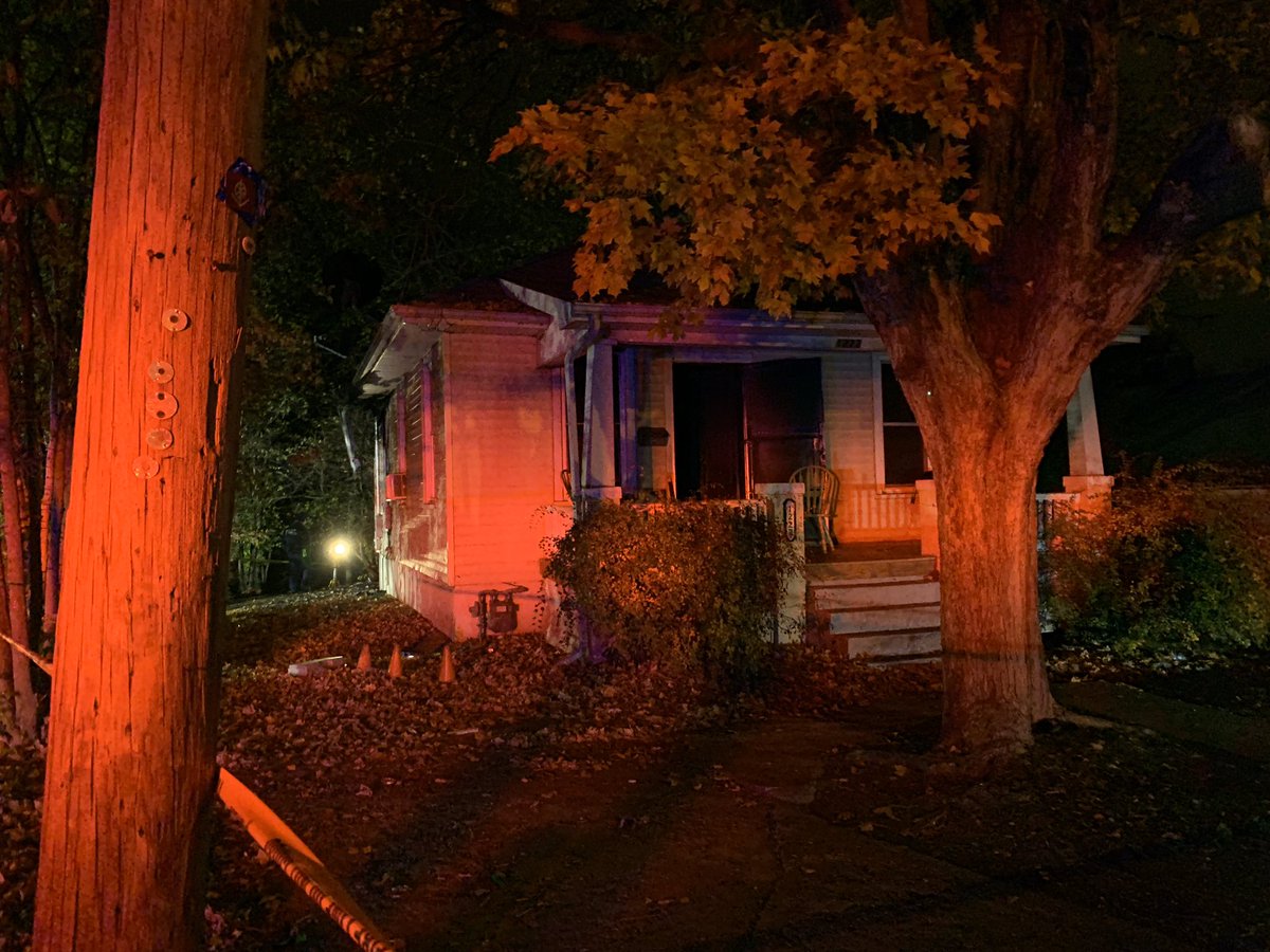 Emergency crews and the State Fire Marshal's Office are on the scene of a reported structure fire in the 1200 block of E. Capitol Ave. They say 2 adults and 4 kids were home but all made it out safely without any injuries. They are   being helped by the Red Cross 