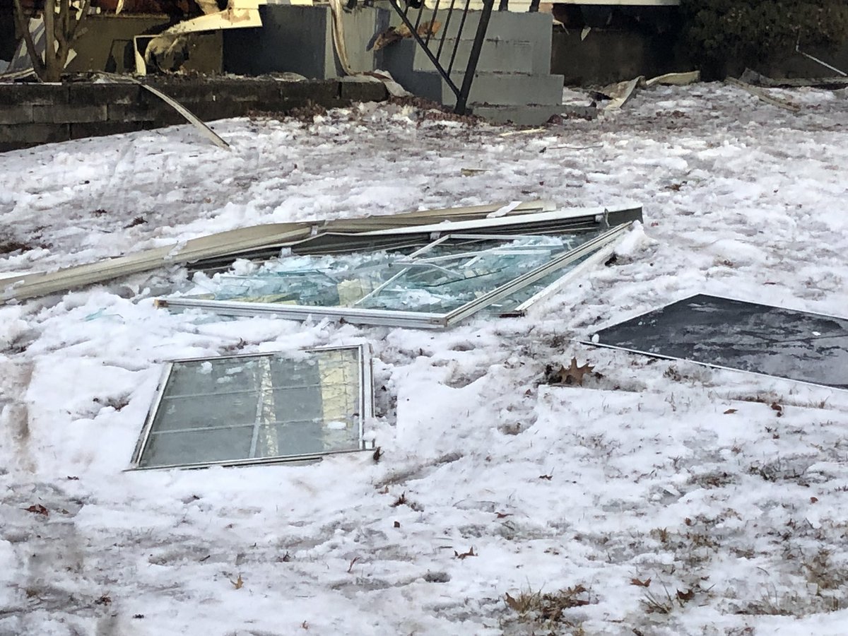 @BNPDpolice & @NorthCountyRFPD on scene of fire & house explosion in Bellefontaine Neighbors.Per crews on scene:Copper thieves sparked house fire causing a small explosion in vacant house. Windows and walls blown out. House off foundation/total loss. No injuries @KMOV