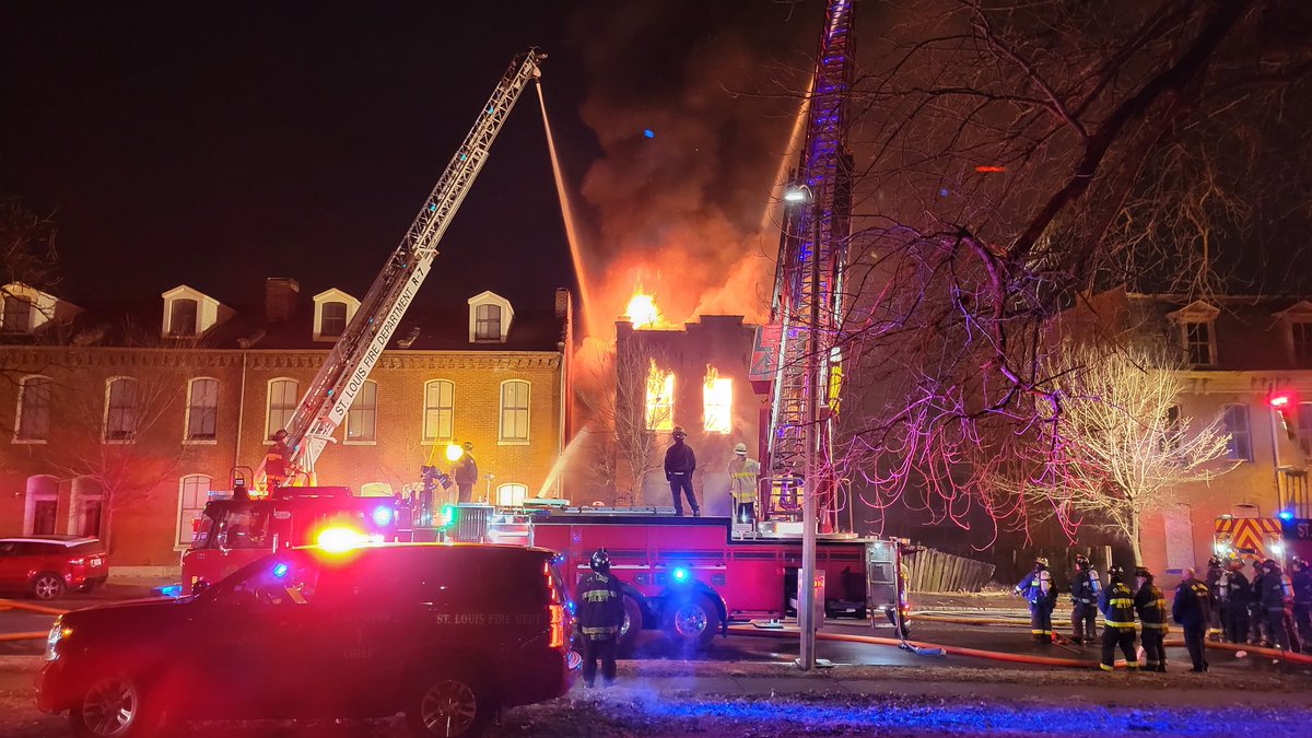 In the air and on the ground. @KMOV brings you multiple angles of this vacant fire in north St. Louis City