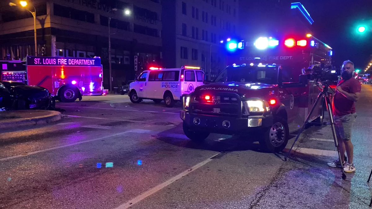 OVERNIGHT.. A police cruiser collided with another vehicle downtown on the way to assist another officer.     Both officers are said to be stable. The driver of the other vehicle, reported to have minor injuries