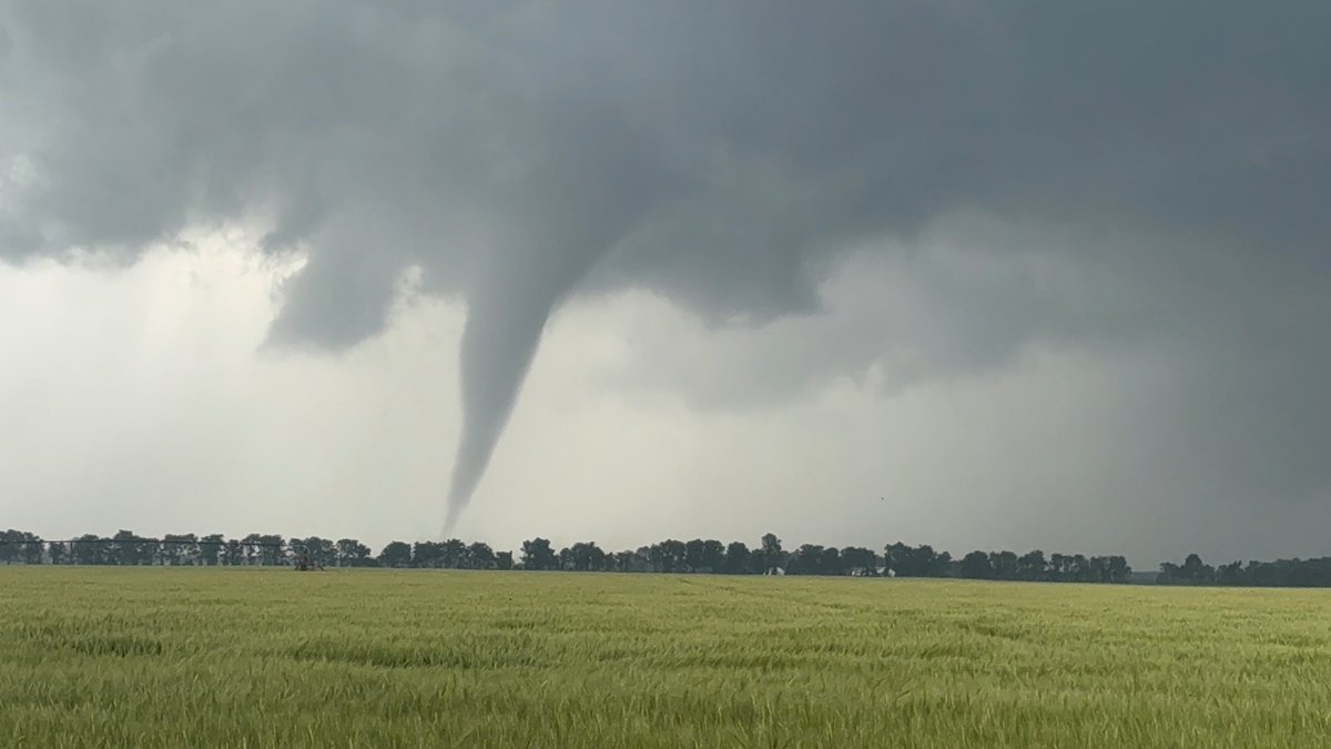 Sikeston MO strong tornado mowx