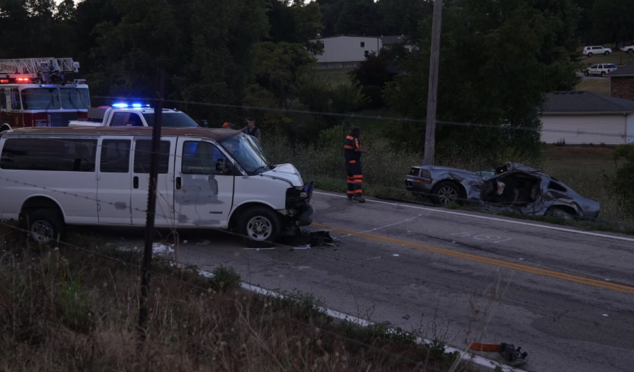 One person killed in Walnut Grove, Mo., crash: