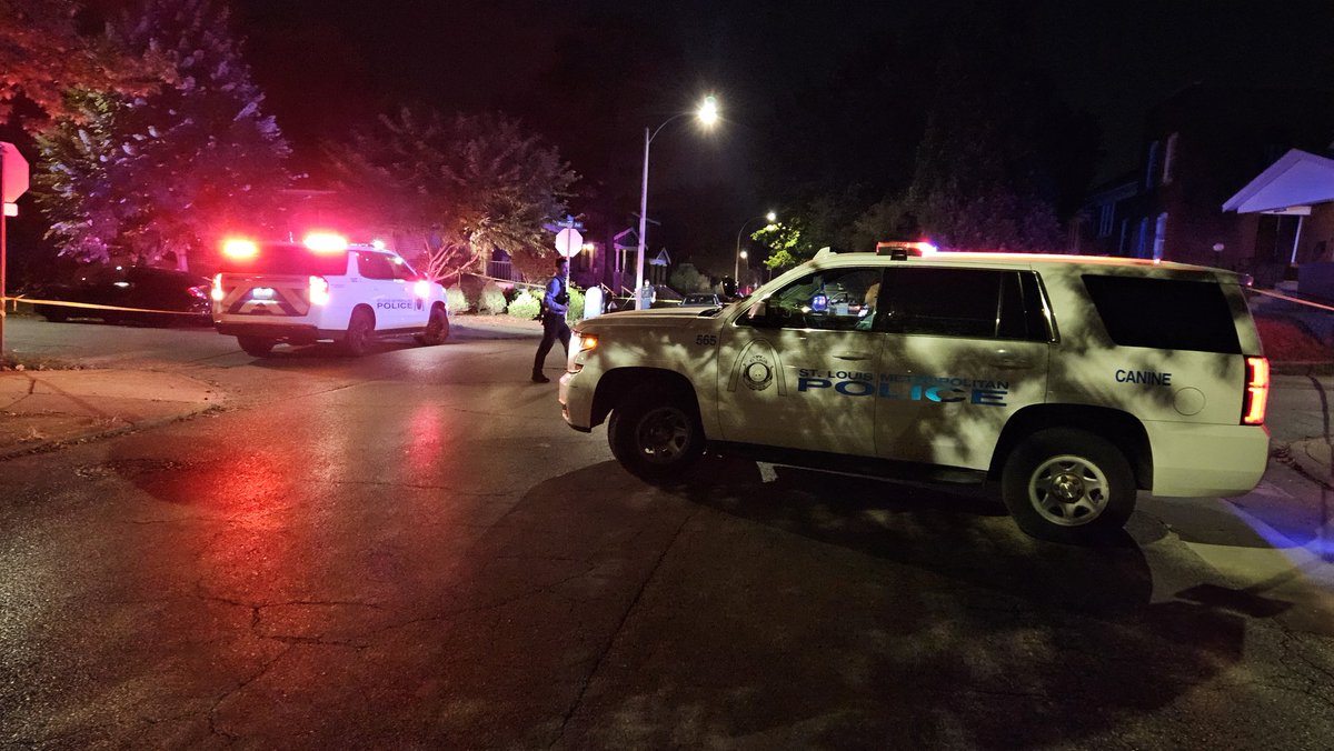 St. Louis homicide detectives have been requested for a shooting at Osceola & Minnesota. One male was transported to a hospital in critical condition