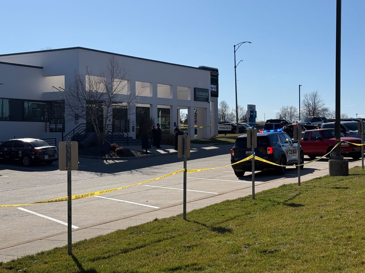 Suspect in custody after shots fired in south Springfield